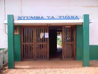 Nyumba ya Vijana, Bukoba, Tanzania, 2001